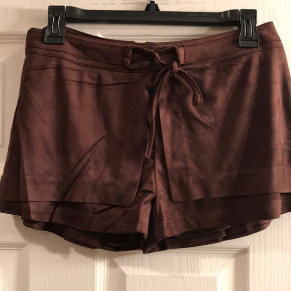Miss Me Other - Miss me girls shorts size XL-new!